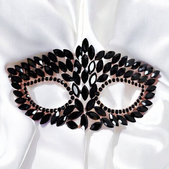 Gold masquerade mask, Black Crystal Mask, Masquerade ball mask, Party Mask - Picture 6 of 8
